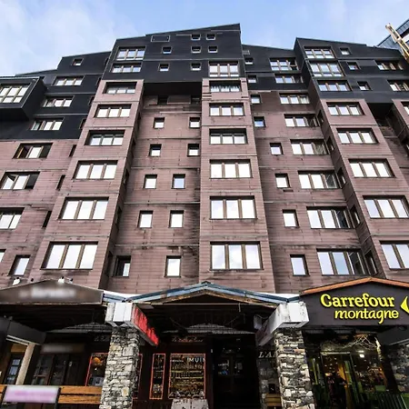 Arcelle - Location: Confortable Dans La Rue Pietonne Mae-9060 Apartment *